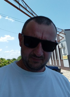 Виктор из Гирея 40 лет