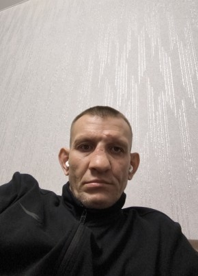Дмитрий из Кузнецка 44 года