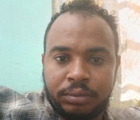 Fahad, 32, Dar es Salaam