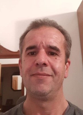 Francesco , 54, Repubblica Italiana, Crotone