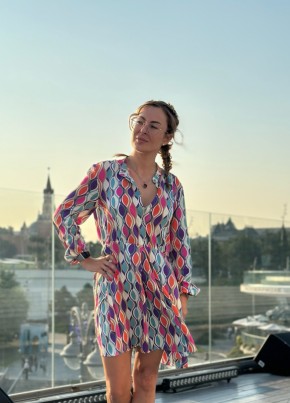 IRINA, 43, Russia, Moscow