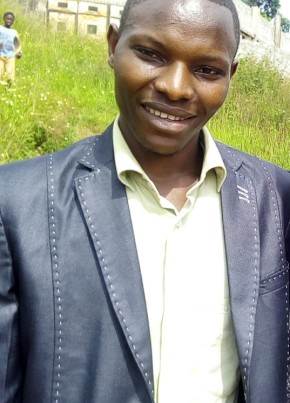 SAA SEKOU KAMANO, 32, République de Guinée, Conakry