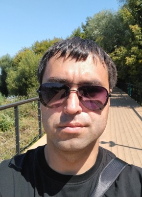 Денис из Воронежа 39 лет