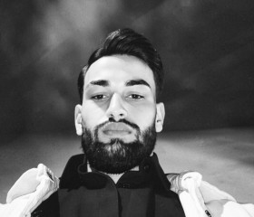 Hasan, 20, Gent
