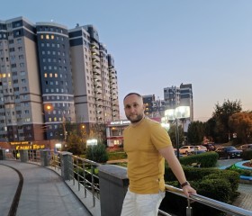 Алексей, 36 лет, London