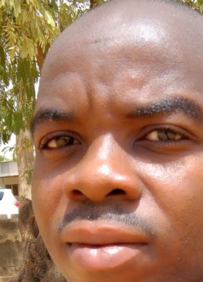 Debrain, 37, Ghana, Tamale