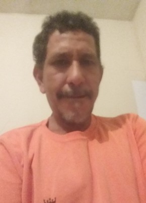 Cláudio Santos, 51, República Federativa do Brasil, Miracema