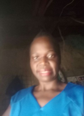 Judith, 36, Uganda, Kampala