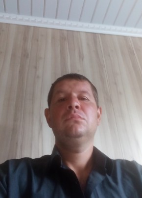 Виктор, 36, Россия, Карасук