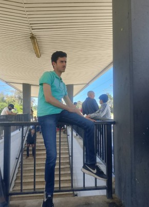 Walid из Blida 23 года