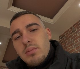 Kledi, 20, Sarande