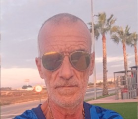 Angelito 69, 57, Murcia