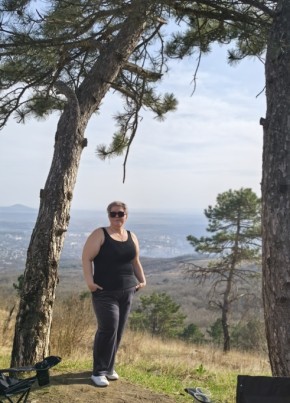 Yuliya, 47, Russia, Pyatigorsk