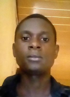 Walker, 19, Republic of Cameroon, Yaoundé