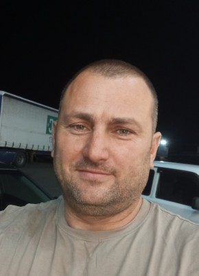 Иван из Кропоткина 36 лет
