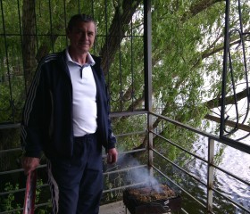 Олег, 60 лет, Волгоград