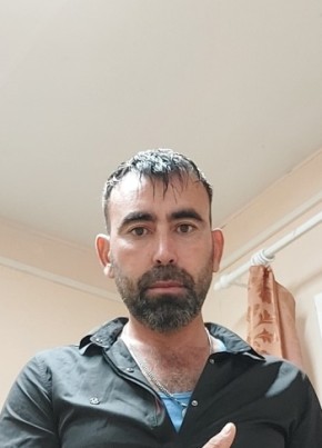 Азат, 35, Россия, Свободный