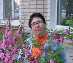 Yulya, 31, Blagoveshchensk (Amur)