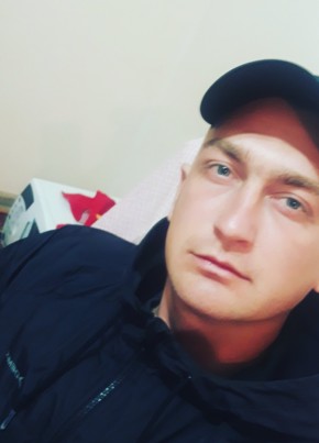 Александр , 31, Россия, Михайловка (Волгоградская обл.)