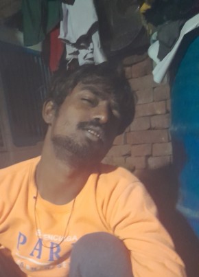 Hitvdyr, 24, India, Varanasi