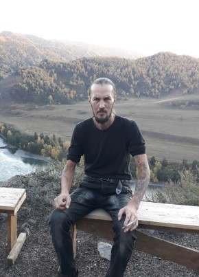 Владимир из Барнаула 39 лет