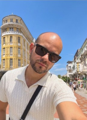 Кирилл из Курска 39 лет
