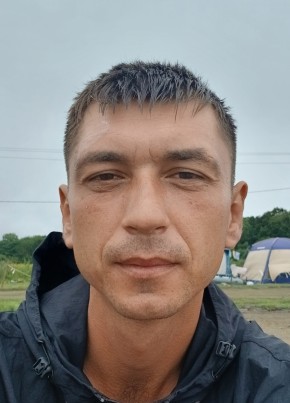 Александр из Хабаровска 37 лет