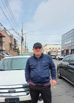Тариел из Borough of Queens 46 лет
