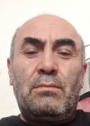 Temsi из Umraniye 46 лет