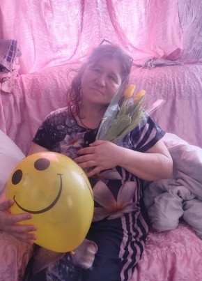 Алёна из Екатеринбурга 18 лет