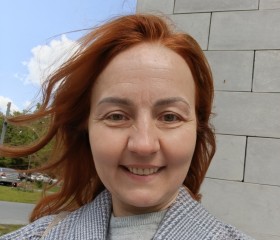 Lena, 50, Moscow