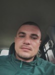 Mikhail, 31, Artem