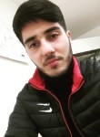 Ali, 19  , Baku