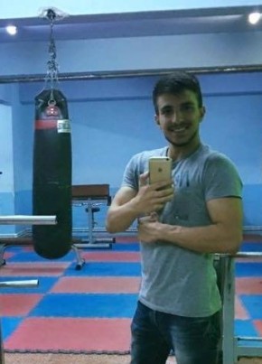 Hasan Emre, 27, Türkiye Cumhuriyeti, Eğirdir