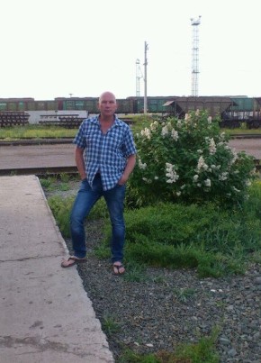 Павел, 48, Россия, Ивангород