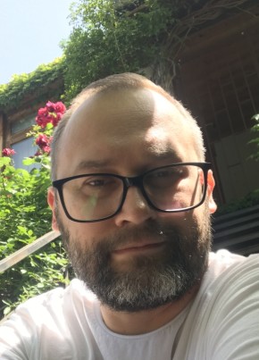 Андрей из Казани 44 года