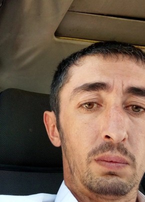 Азамат из Тырныауза 37 лет