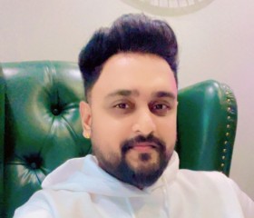 Suraj, 31, New Delhi