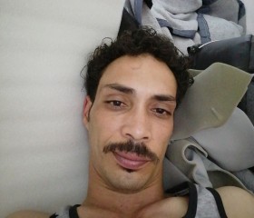 بحر, 32, Cairo
