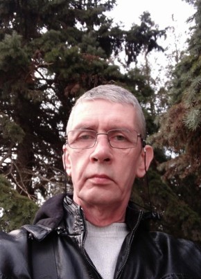 Виктор, 62, Россия, Аксай