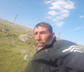 Artur, 52, Armavir