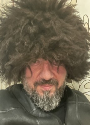 Роман из Нижневартовска 39 лет