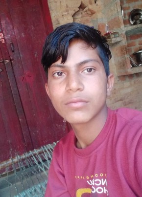 Kuldeep, 18, India, Chandausi