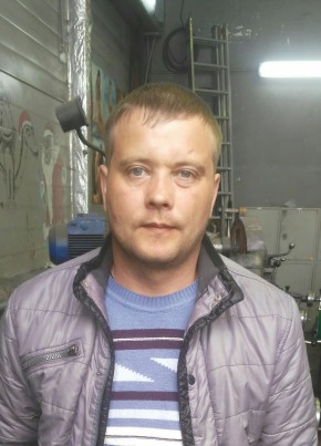Иванъ Шутовъ, 41, Россия, Гусь-Хрустальный