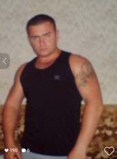Oleg, 35, Belarus, Brest