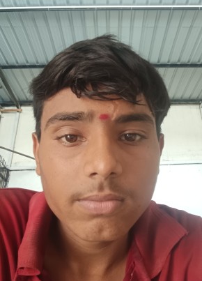 Hwhshzhs, 18, India, Pārola