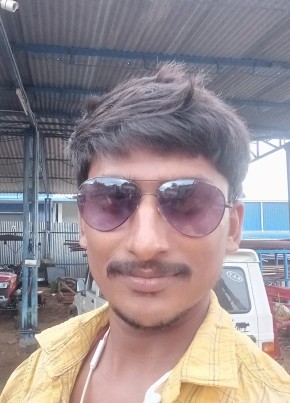 Arulkumar, 31, India, Karur