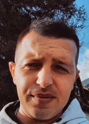 Михаил