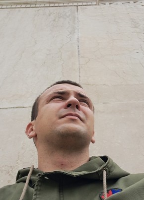 Артём из Fiano Romano 28 лет