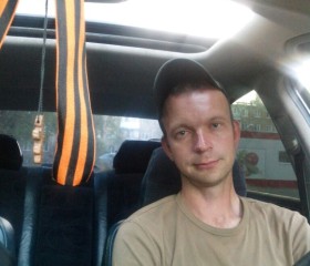 юрий, 47 лет, Псков